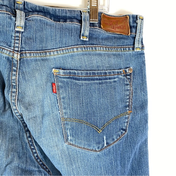 Levis Red Collection Mens Slim Straight Jeans 38x32 Distressed Denim Limited Ed - Picture 7 of 14